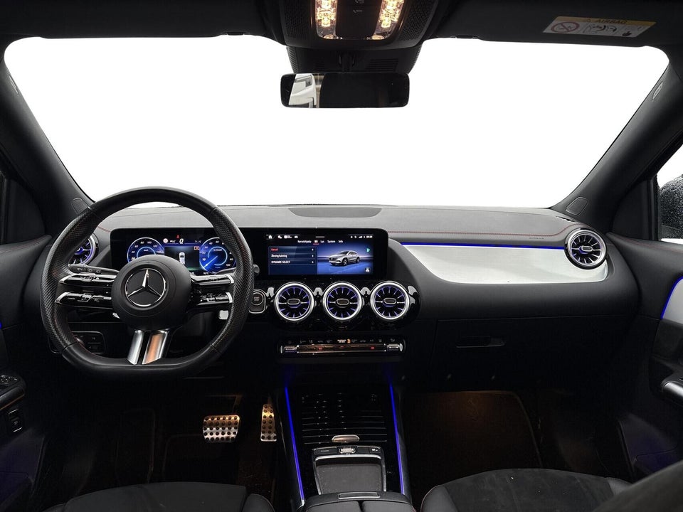 Mercedes EQA350 AMG Line 4Matic 5d