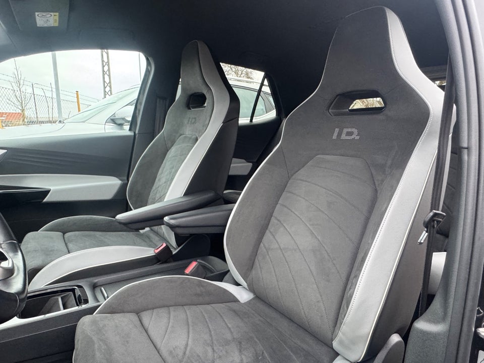 VW ID.3 77 Pro S Tour 5d