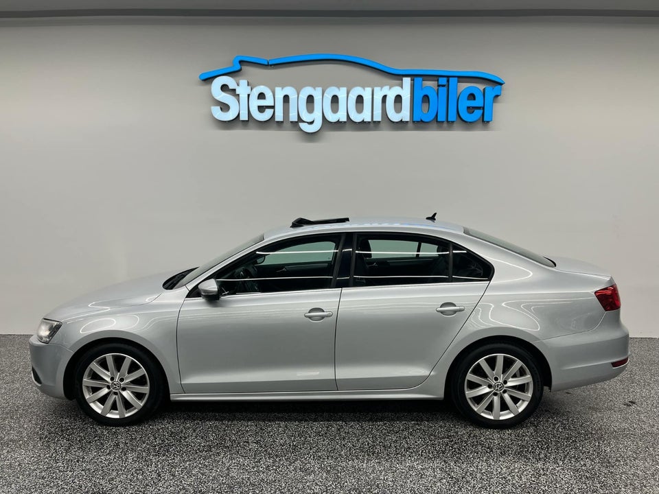 VW Jetta 1,4 TSi 122 Comfortline DSG BMT 4d