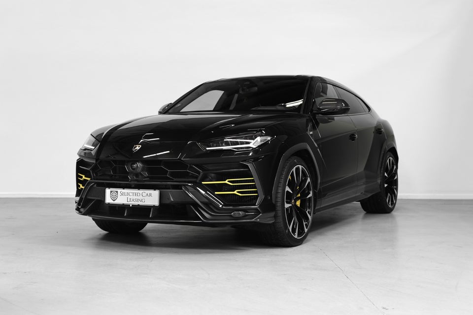 Lamborghini Urus 4,0  5d