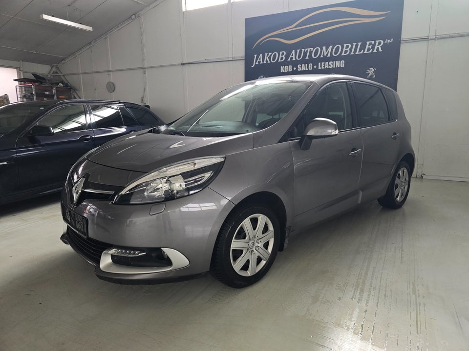 Renault Scenic III 1,6 16V Authentique 5d