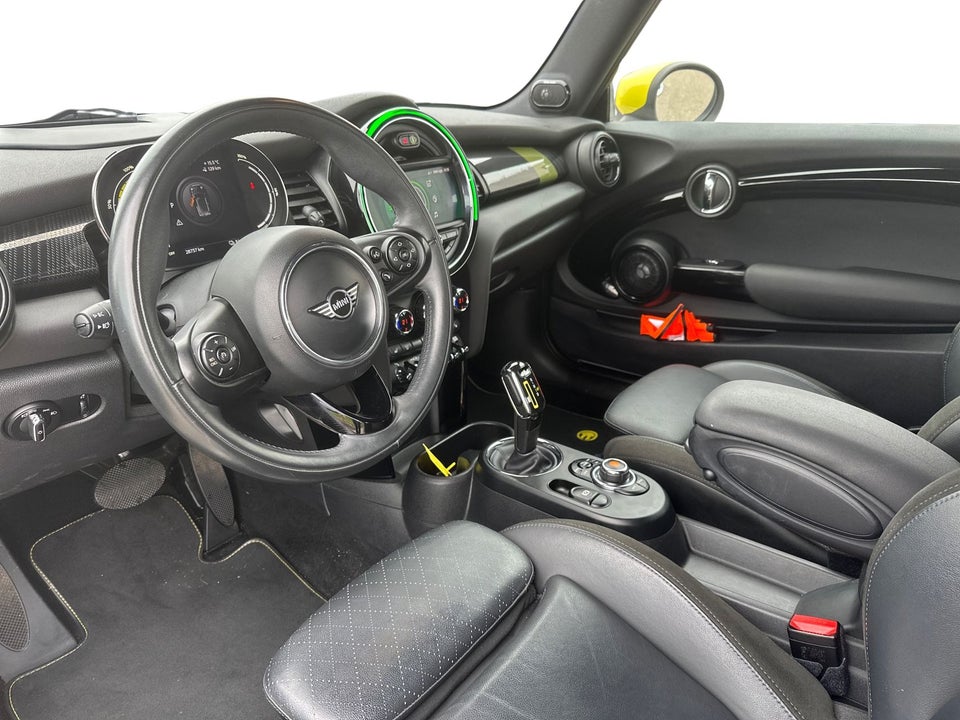 MINI Cooper SE Maximise 3d