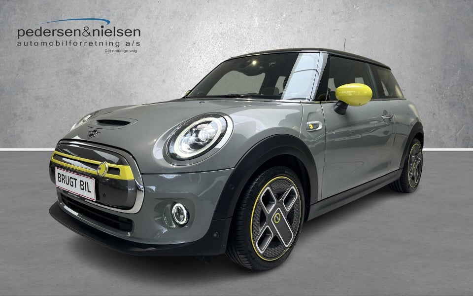 MINI Cooper SE Trim L 3d