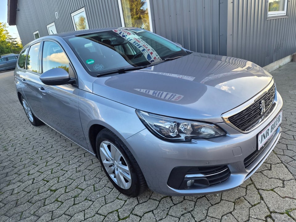 Peugeot 308 1,5 BlueHDi 130 Prestige SW EAT6 5d