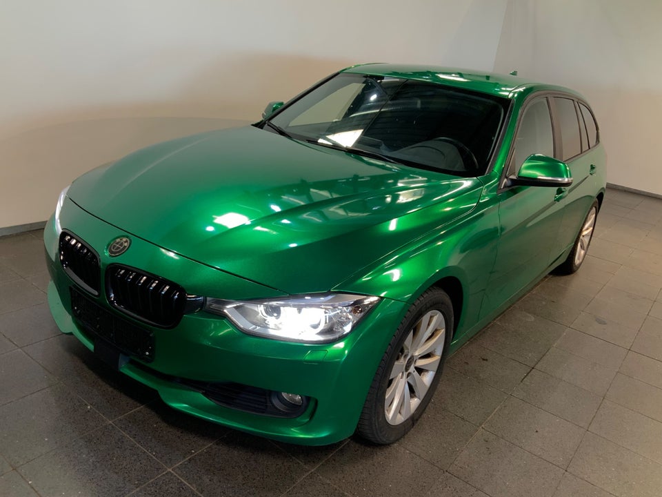 BMW 330d 3,0 Touring aut. 5d