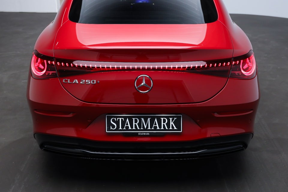 Mercedes CLA250+ EQ Progressive 4d