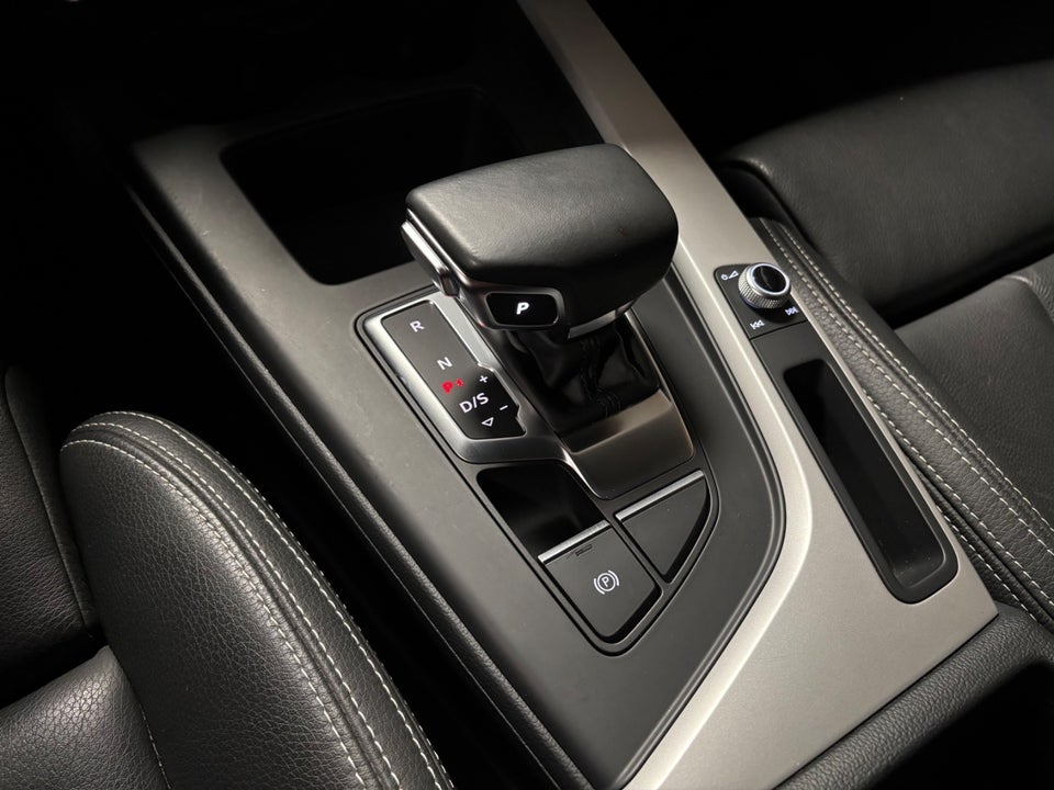 Audi A4 40 TFSi Advanced plus Avant S-tr. 5d