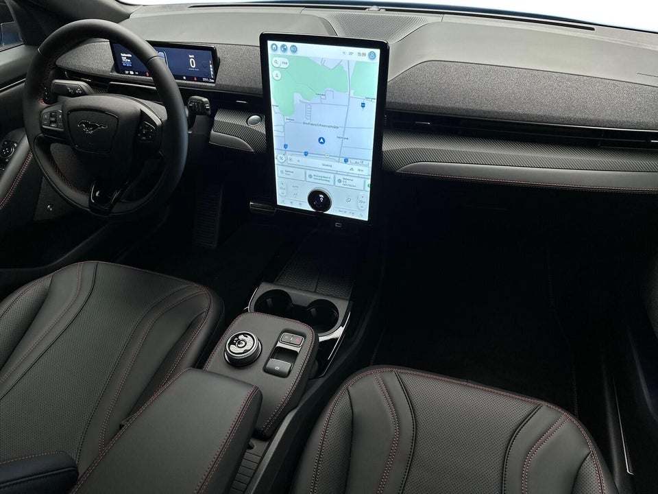 Ford Mustang Mach-E 98 Premium Extended Range AWD 5d