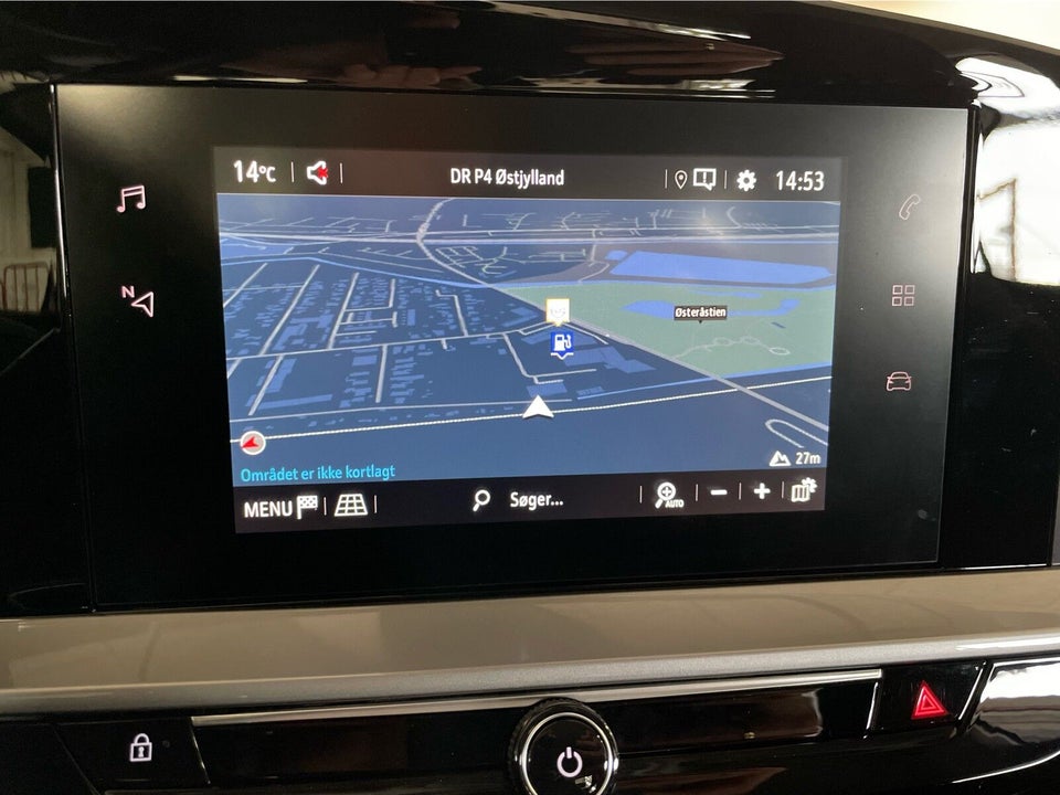 Peugeot 2008 1,2 e-THP 110 Selection Sky 5d