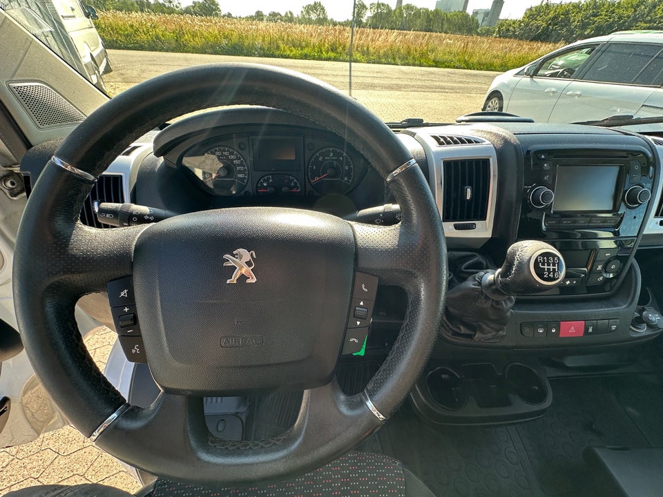 Peugeot Boxer 335 2,0 BlueHDi 163 L3H2