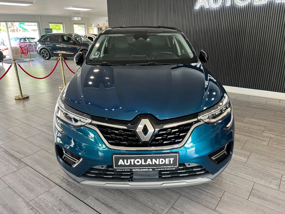 Renault Arkana 1,6 E-Tech Intens 5d