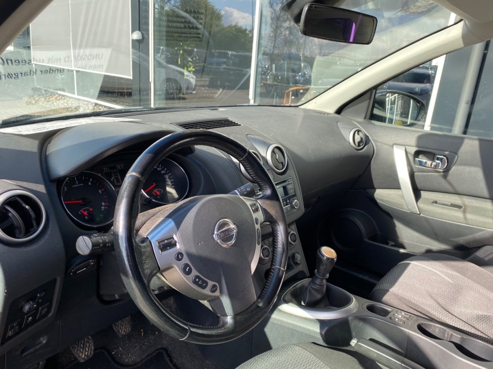 Nissan Qashqai 1,6 dCi Acenta Van 5d