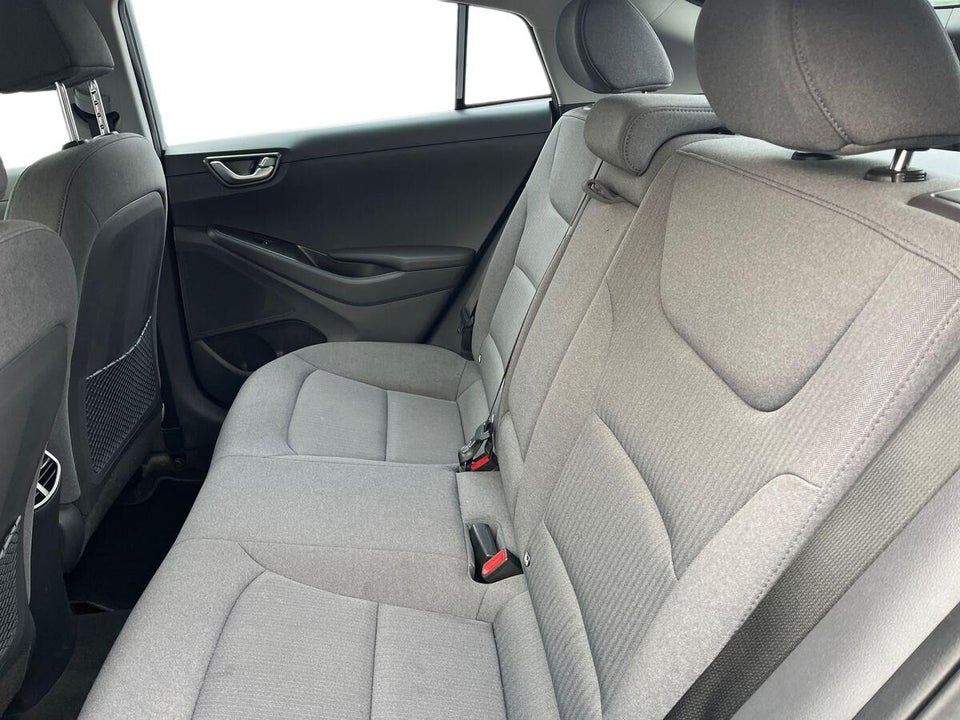 Hyundai Ioniq 1,6 PHEV Premium DCT 5d
