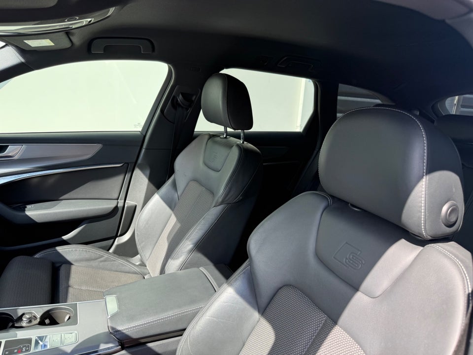 Audi A6 45 TFSi Avant S-tr. 5d