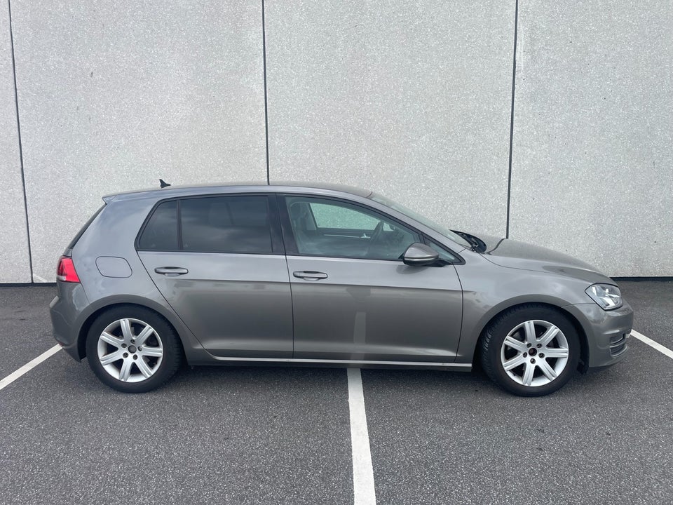 VW Golf VII 1,4 TSi 140 Highline DSG BMT 5d