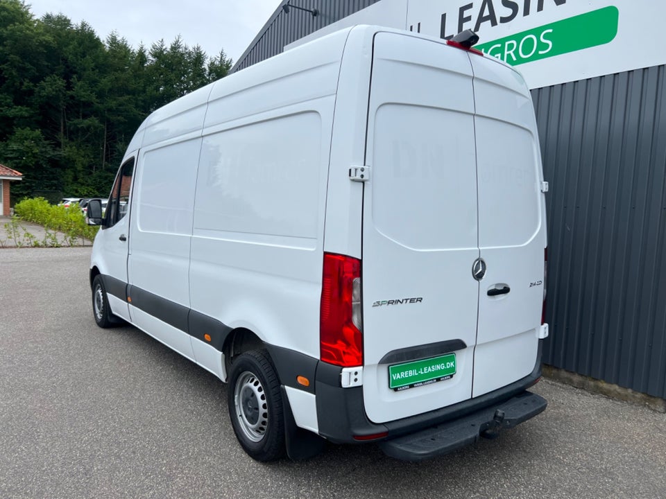 Mercedes Sprinter 214 2,2 CDi A2 Kassevogn aut. FWD