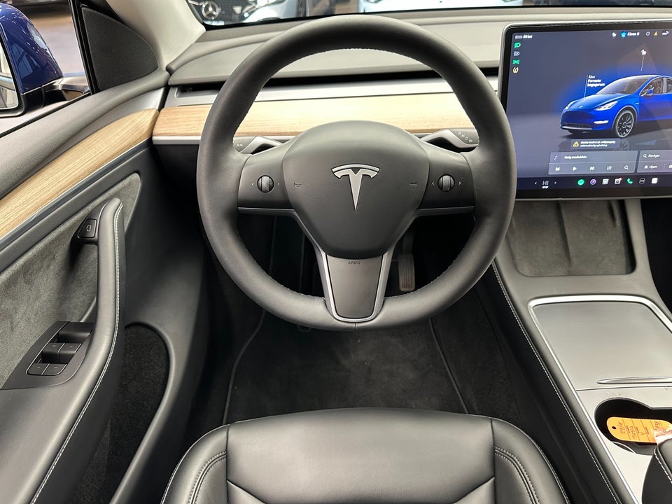 Tesla Model Y RWD 5d