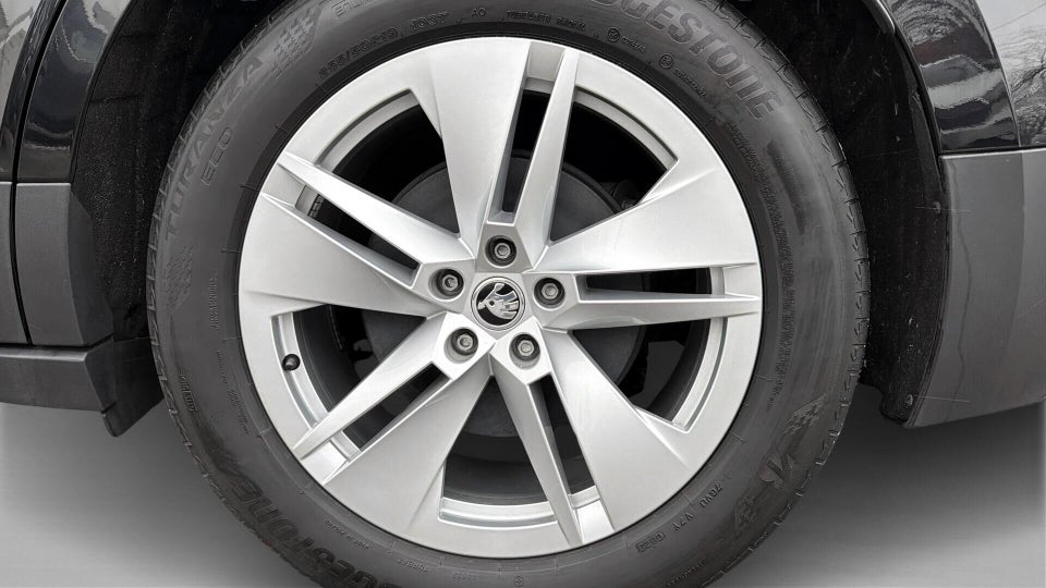 Skoda Enyaq 80 iV Plus 5d