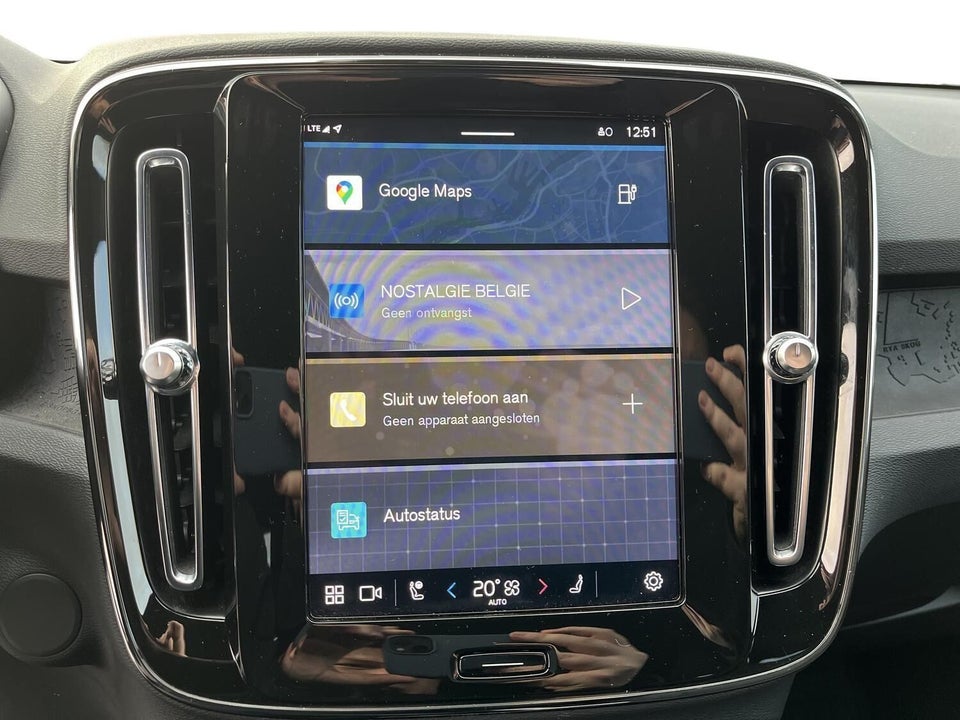 Volvo XC40 ReCharge Extended Range Plus 5d