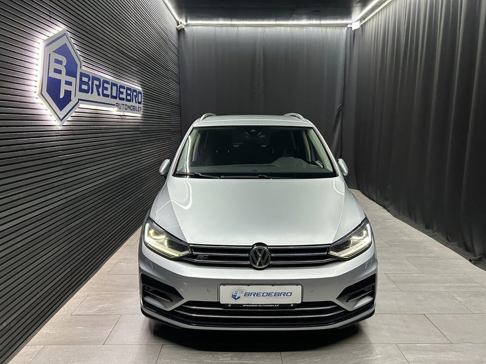 VW Touran 2,0 TDi 190 R-line DSG 5d