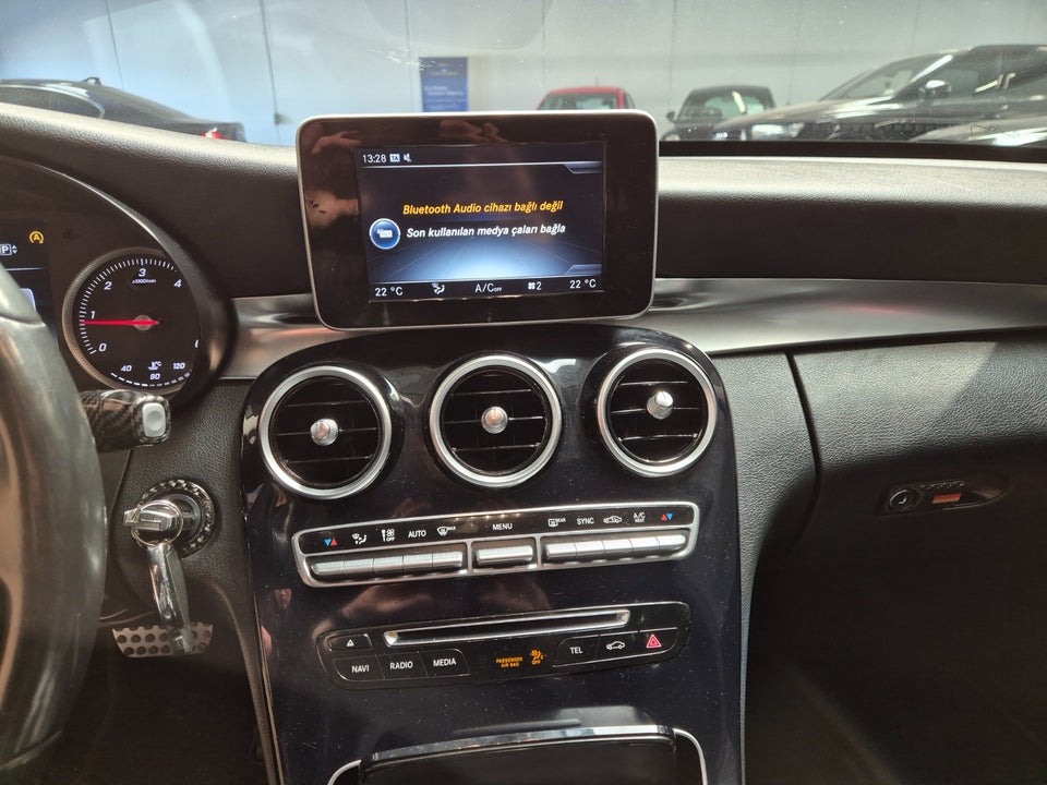 Mercedes C220 2,2 BlueTEC Business stc. 5d