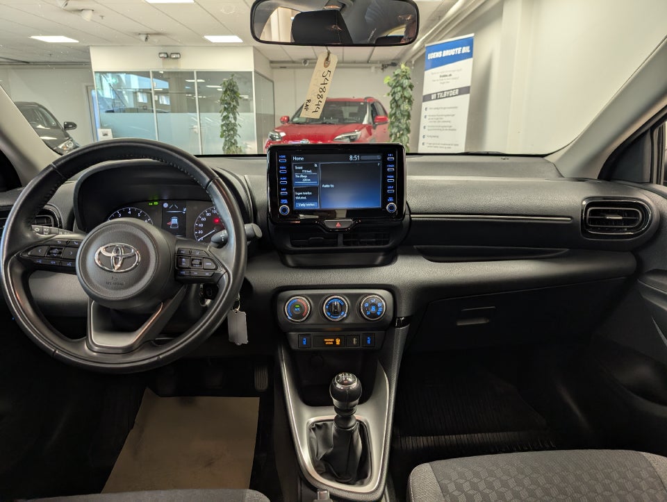 Toyota Yaris 1,5 Active 5d