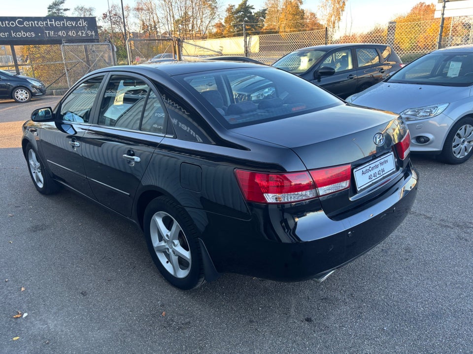 Hyundai Sonata 3,3 GLX NF aut. 4d