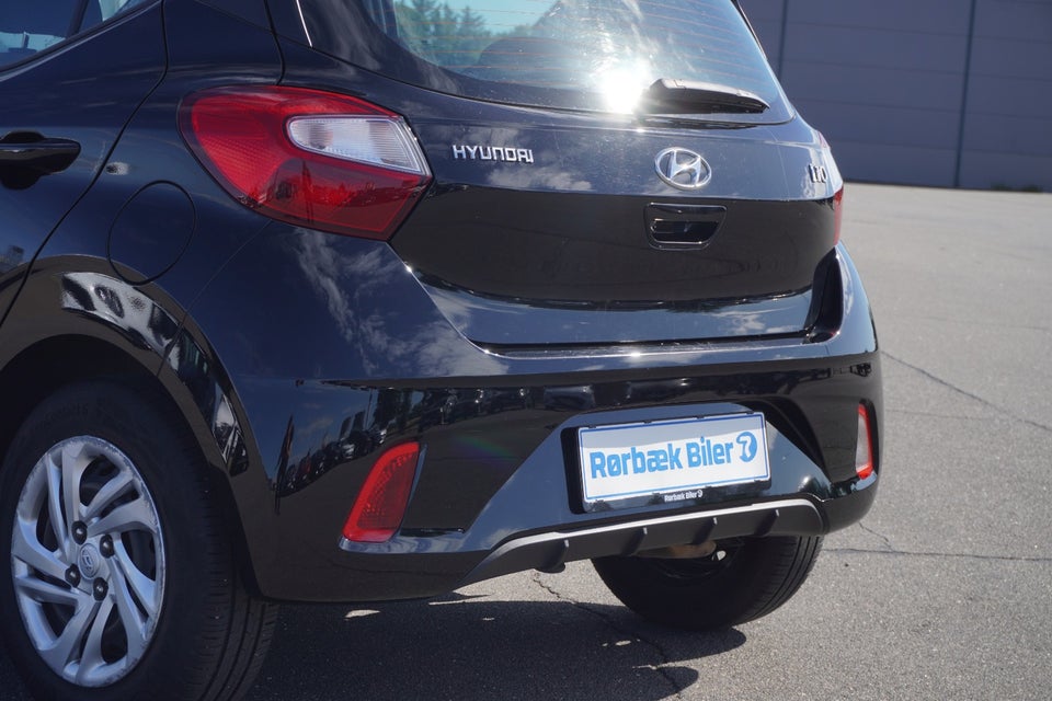 Hyundai i10 1,0 MPi Essential 5d