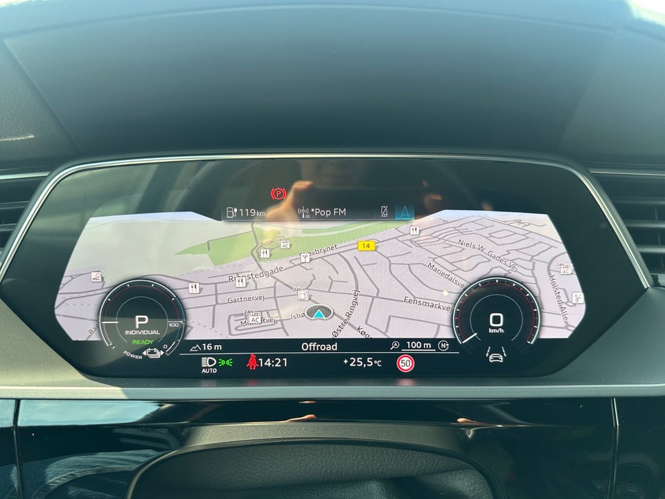 Audi e-tron 55 S-line quattro 5d