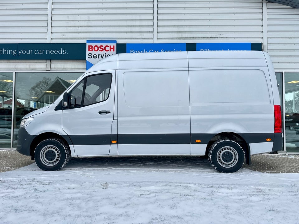 Mercedes Sprinter 317 2,0 CDi A2 Kassevogn aut. RWD
