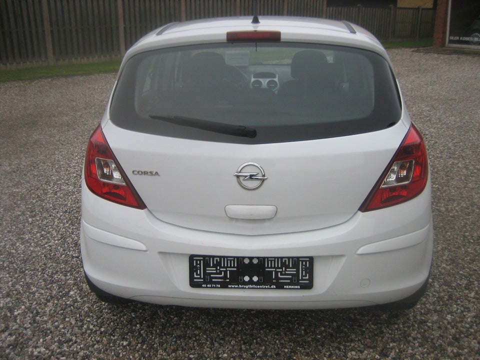 Opel Corsa 1,2 16V Cool 5d