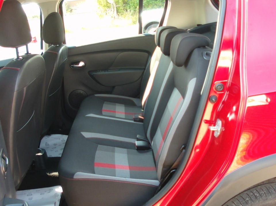 Dacia Sandero 0,9 TCe 90 Techroad 5d
