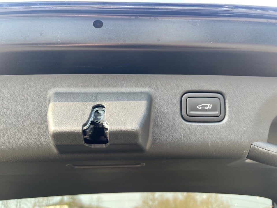 Hyundai Kona 65 EV Ultimate 5d