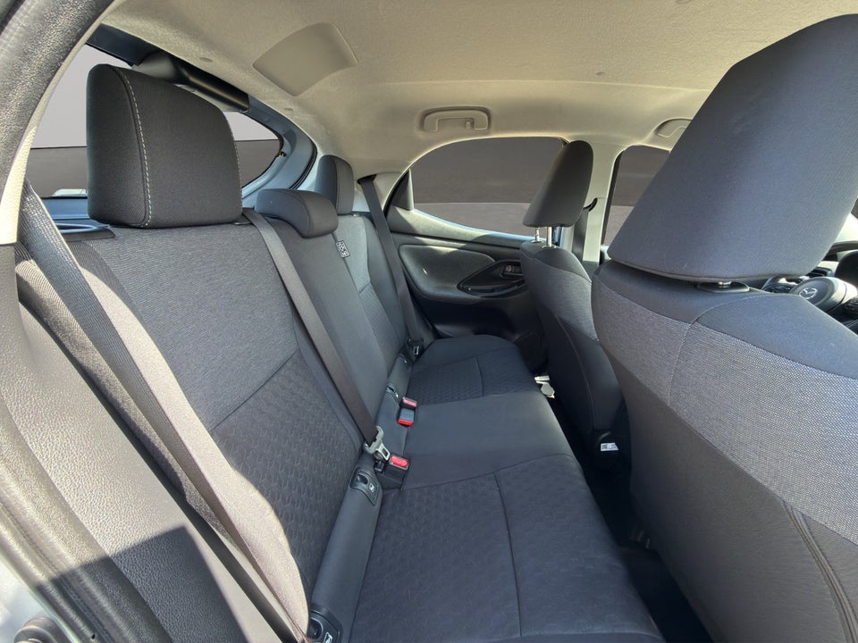 Mazda 2 1,5 Hybrid Pure CVT 5d