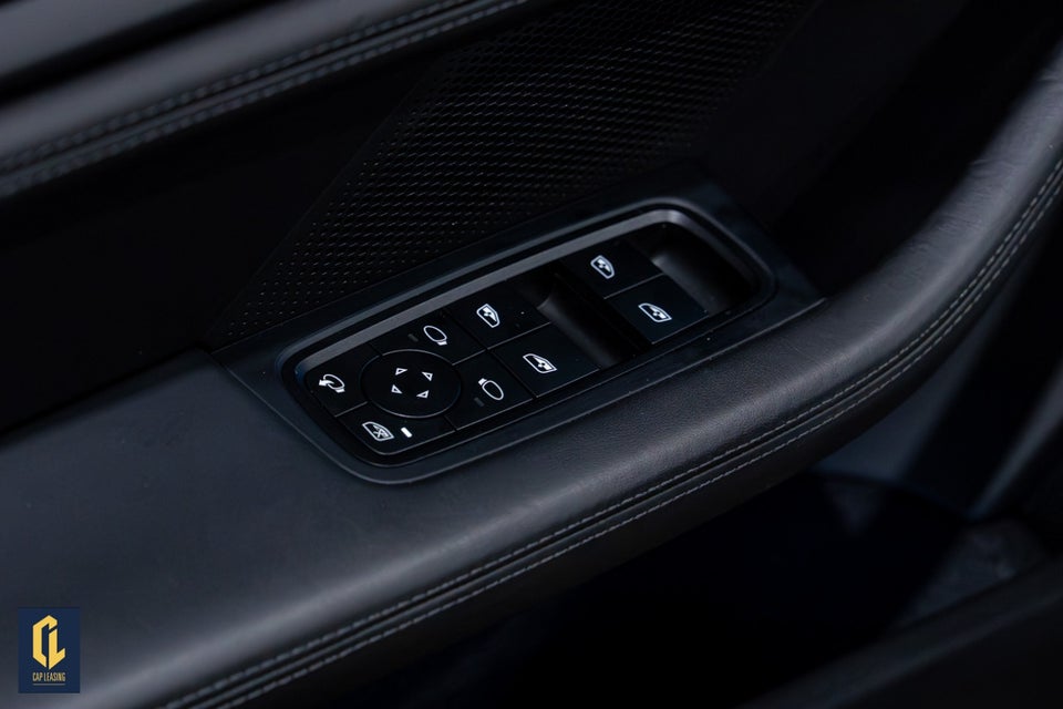 Porsche Taycan 4S Performance+ Cross Turismo 5d