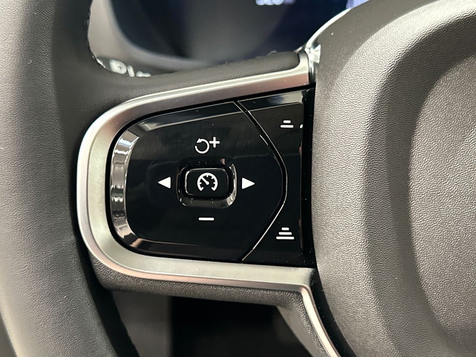 Volvo V60 2,0 T6 ReCharge Ultra aut. AWD 5d