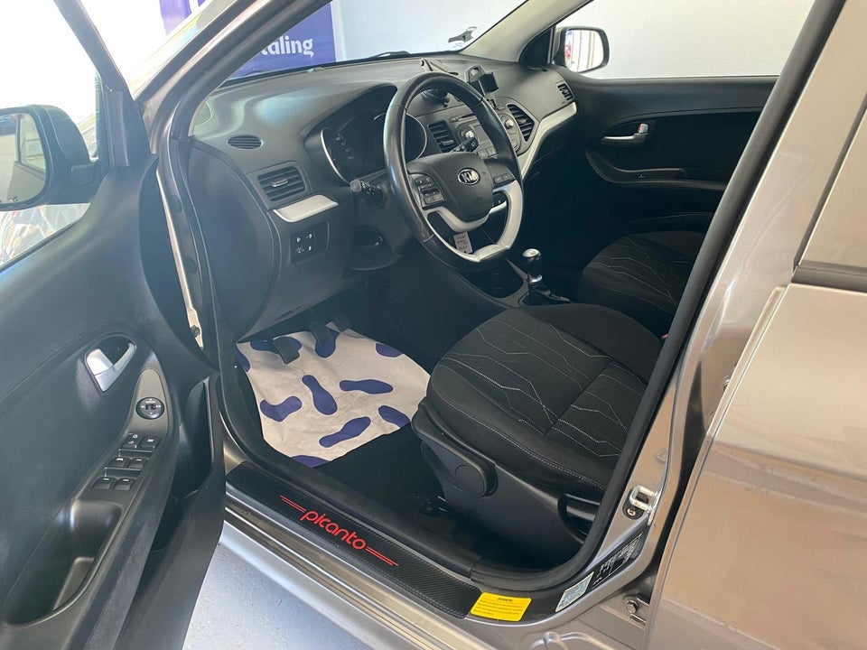 Kia Picanto 1,0 Collection Sport 5d