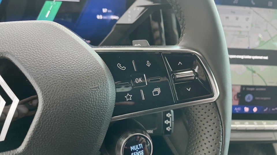 Renault Scenic E-Tech 87 Iconic 5d