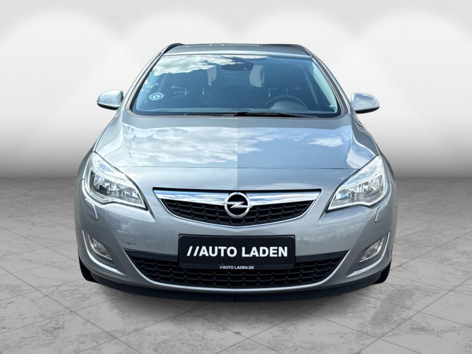 Opel Astra 1,4 100 Enjoy 5d