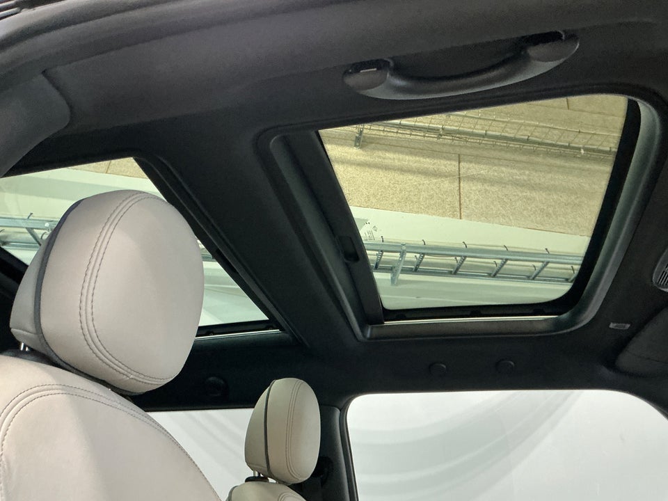 MINI Cooper SE Maximise 3d