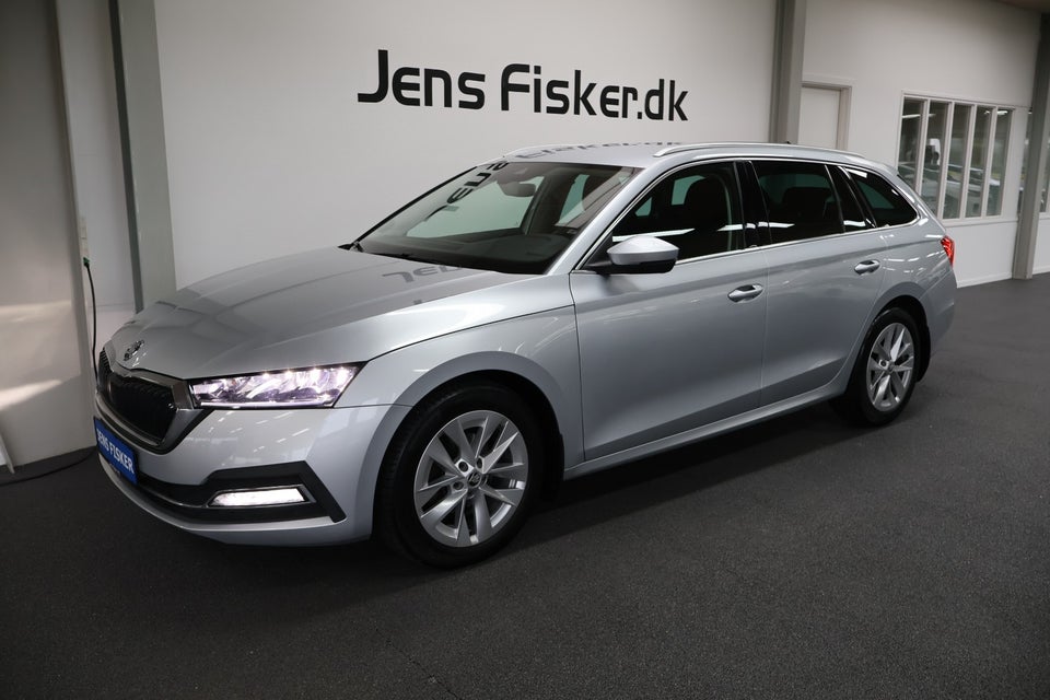 Skoda Octavia 2,0 TDi 150 Style Combi DSG 5d