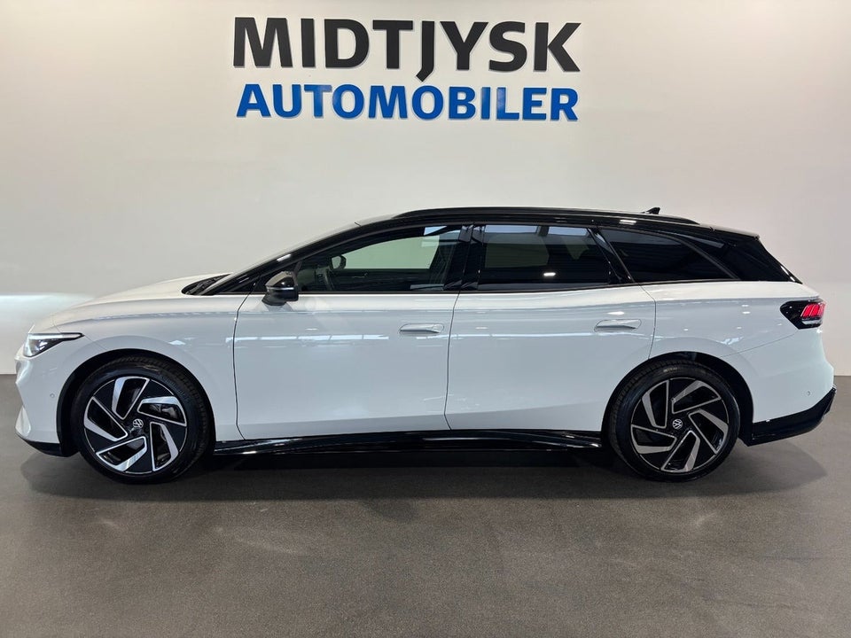 VW ID.7 86 Style S Tourer Van 5d