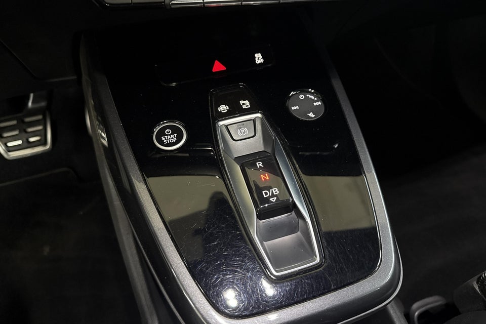 Audi Q4 e-tron 40 Attitude 5d
