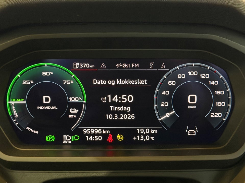 Audi Q4 e-tron 40 Advanced 5d