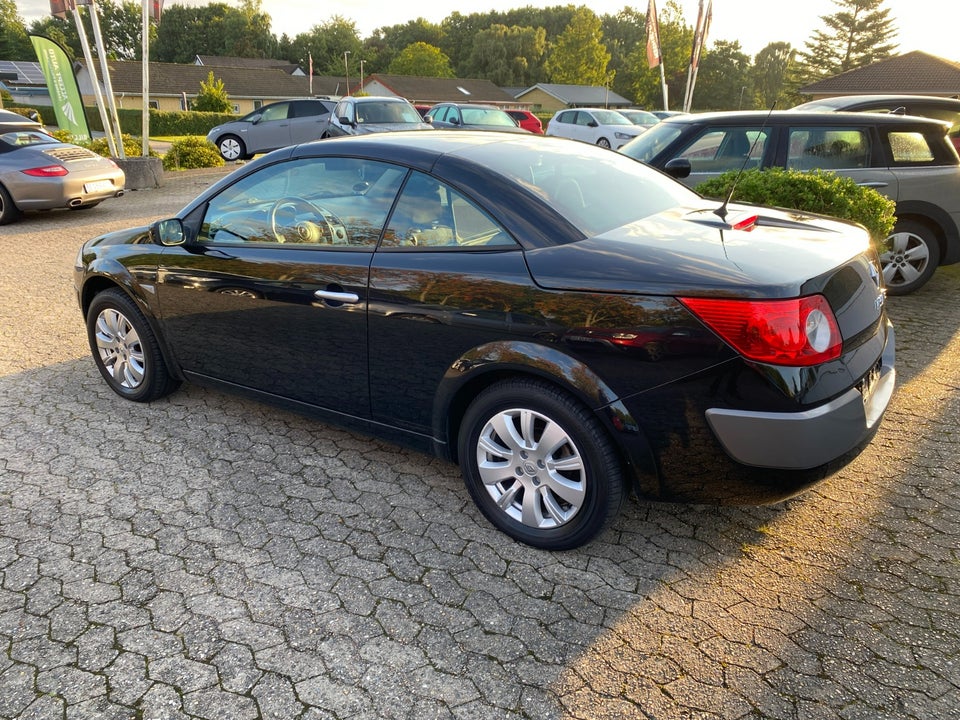 Renault Megane II 1,6 16V CC 2d