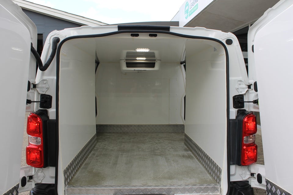 Toyota ProAce 2,0 D 177 Long Comfort Master aut. 6d