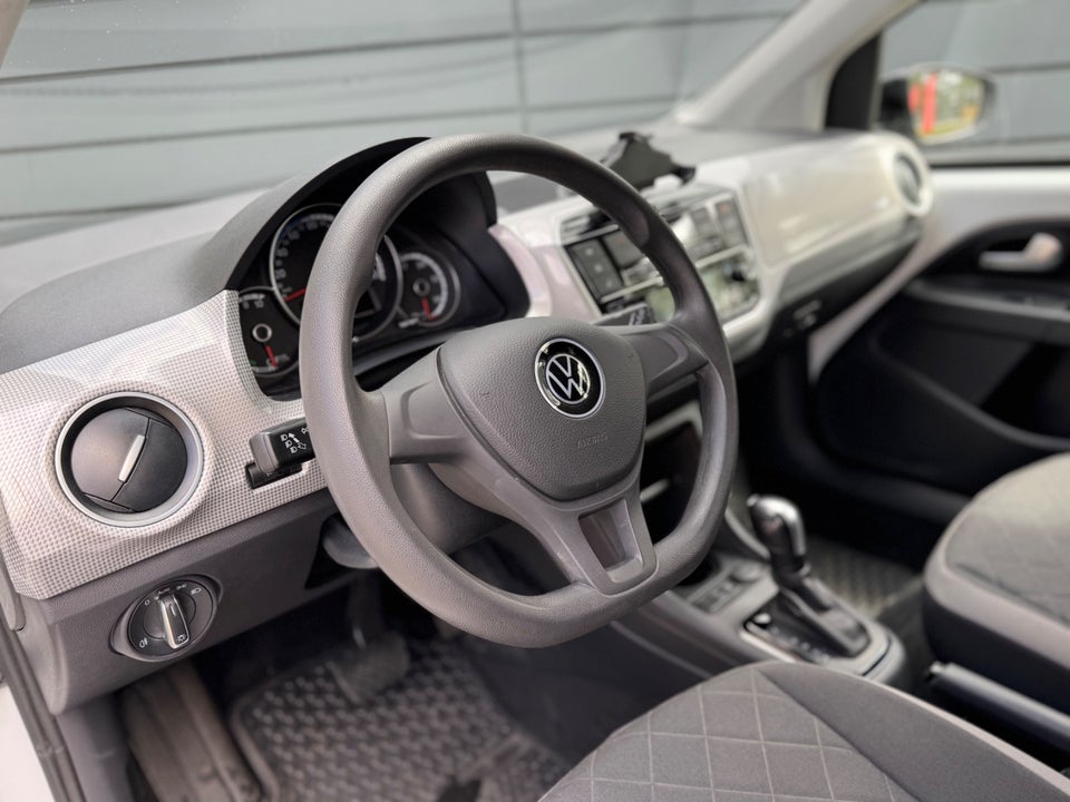 VW e-Up! Move Up! 5d
