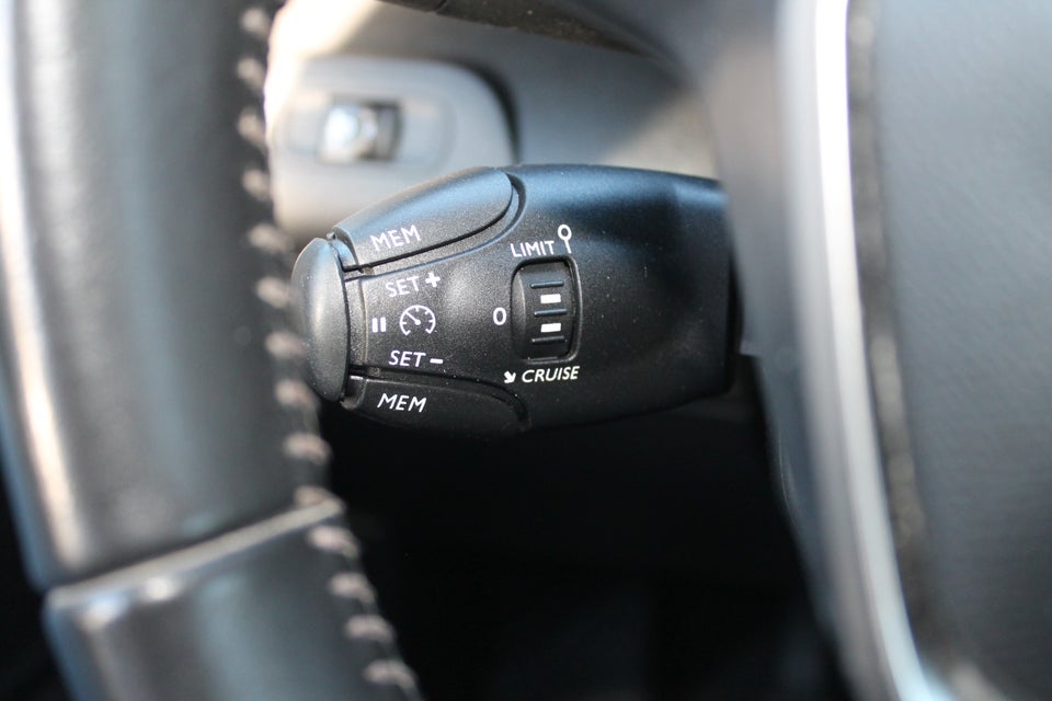 Peugeot Partner 1,5 BlueHDi 100 L2V2 Plus Van