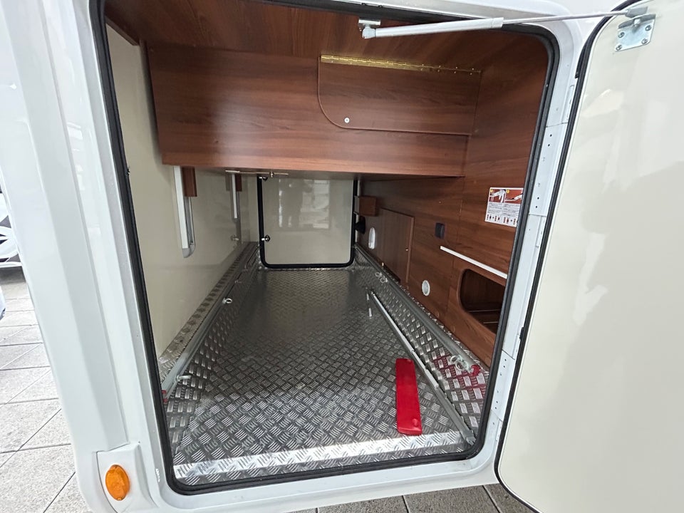 Fiat McLouis 2,3 Nevis 880G aut. 2d