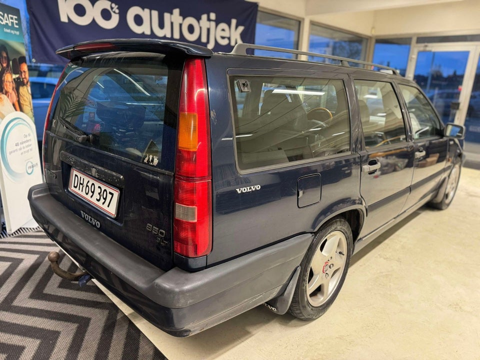 Volvo 850 2,5 20V stc. aut. 5d